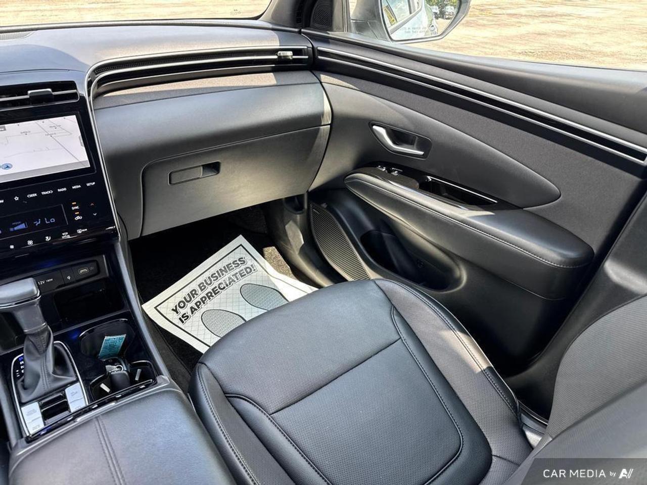 2024 Hyundai Santa Cruz Ultimate BACKUP CAM   BLUETOOTH   HTD & CLD SEATS Photo