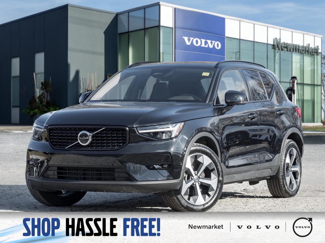 2025 Volvo XC40 B5 AWD Plus Dark Theme LOW KM CPO RATE FROM 3.49%* Photo0
