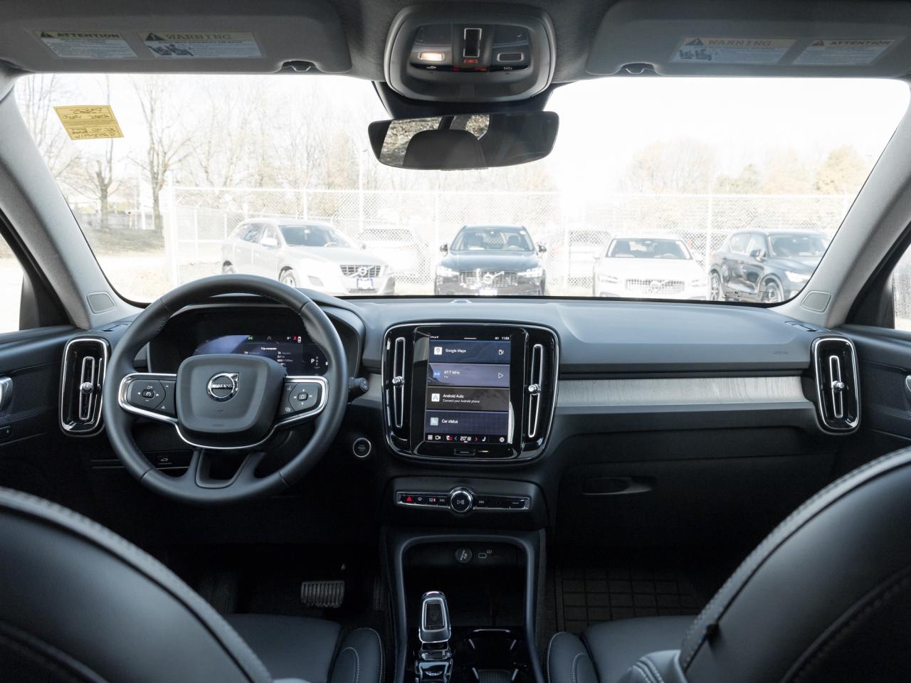 2025 Volvo XC40 B5 AWD Plus Dark Theme LOW KM CPO RATE FROM 3.49%* Photo