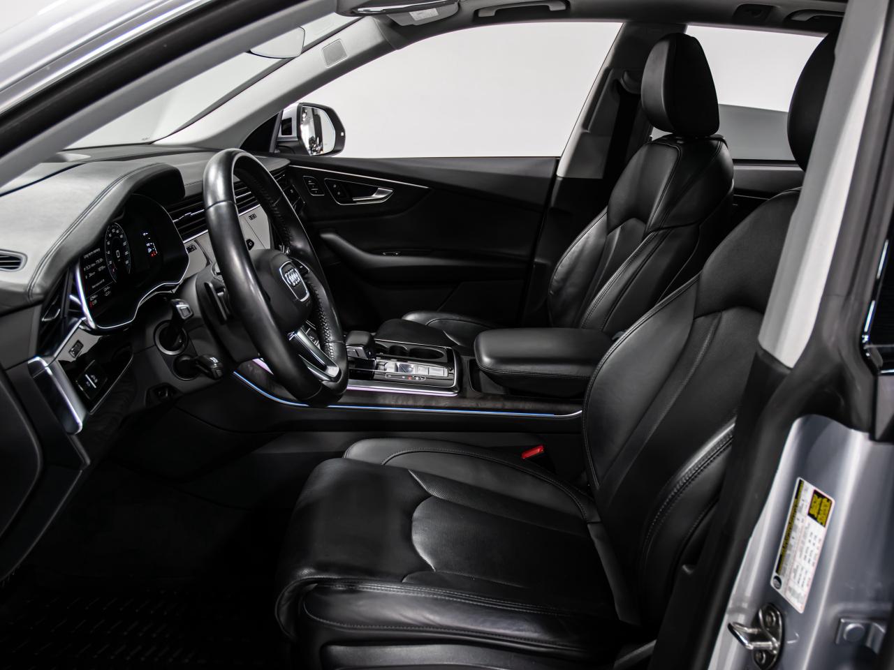 2019 Audi Q8 TECHNIK 55 TFSI QUATTRO HEADS UP NAVI REAR CAM Photo