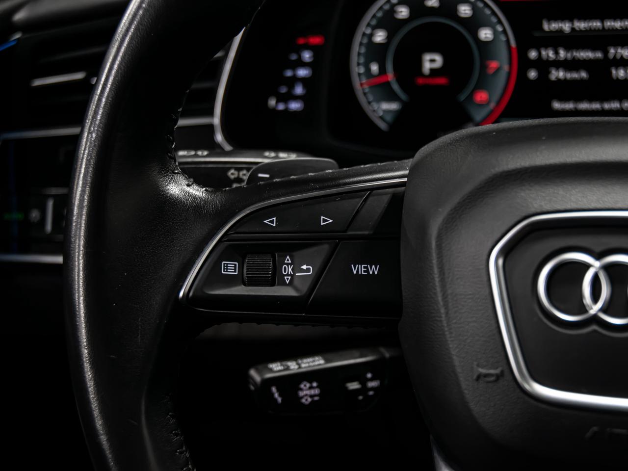 2019 Audi Q8 TECHNIK 55 TFSI QUATTRO HEADS UP NAVI REAR CAM Photo