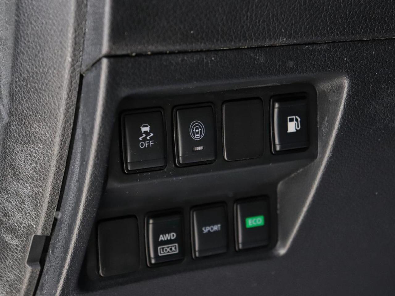 2020 Nissan Rogue AWD SV  - Heated Seats Photo