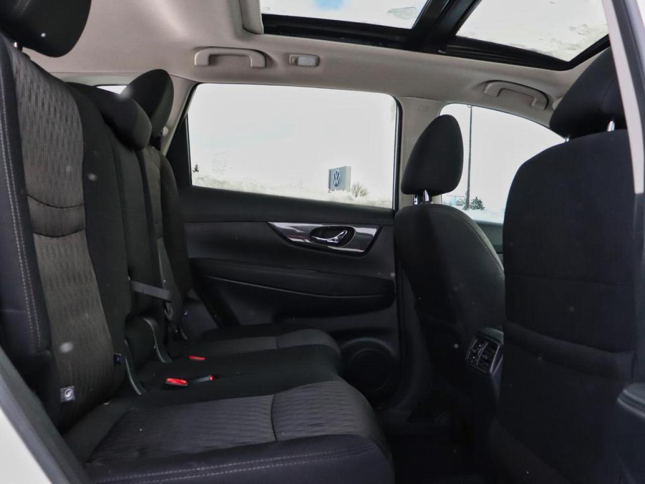 2020 Nissan Rogue AWD SV  - Heated Seats Photo
