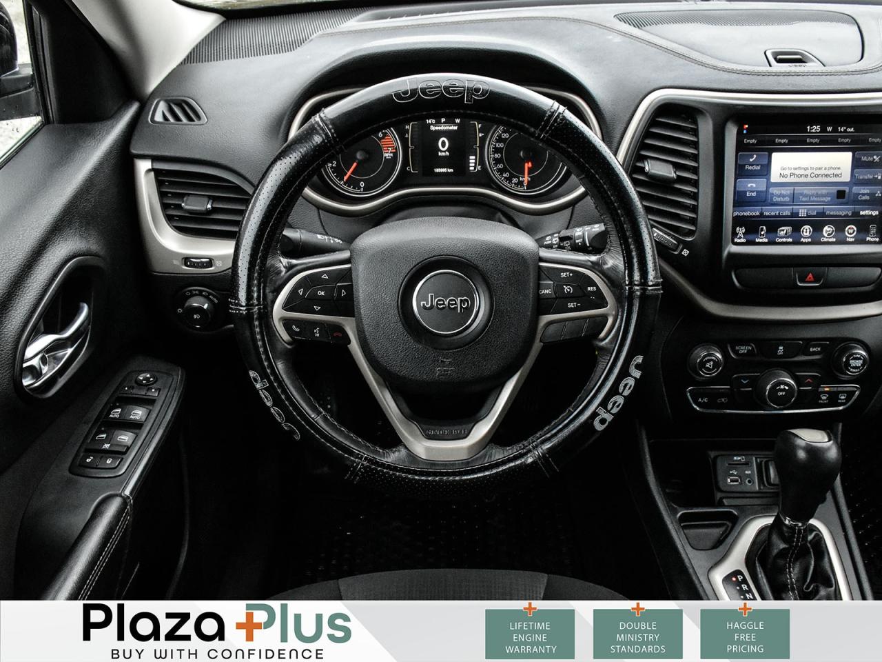 2016 Jeep Cherokee North Summer AND Winter tires included / Clean Car Photo