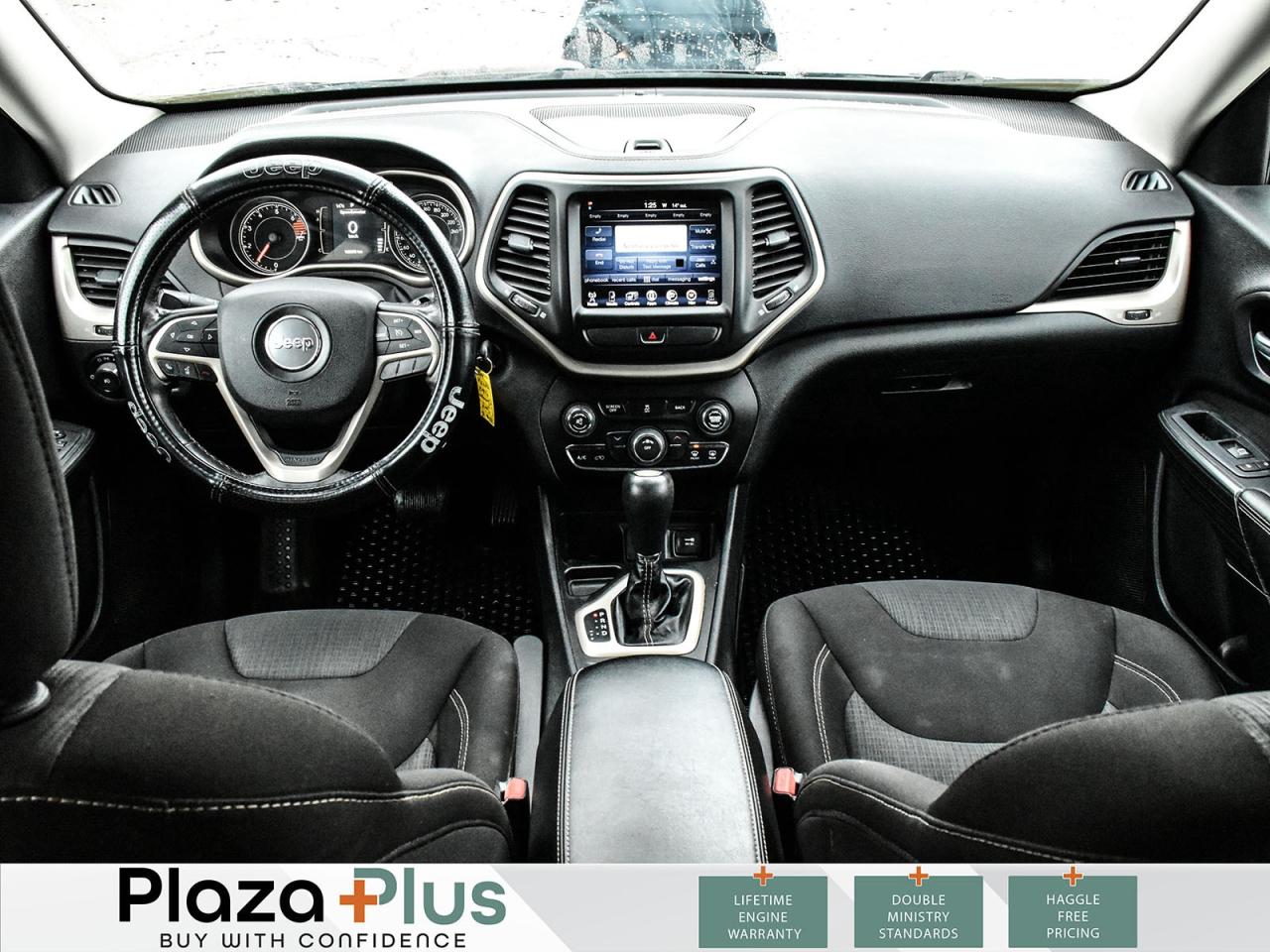 2016 Jeep Cherokee North Summer AND Winter tires included / Clean Car Photo