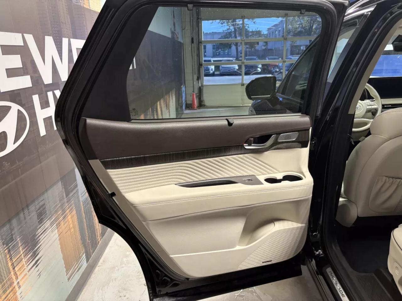 2024 Hyundai PALISADE Ultimate Calligraphy Photo