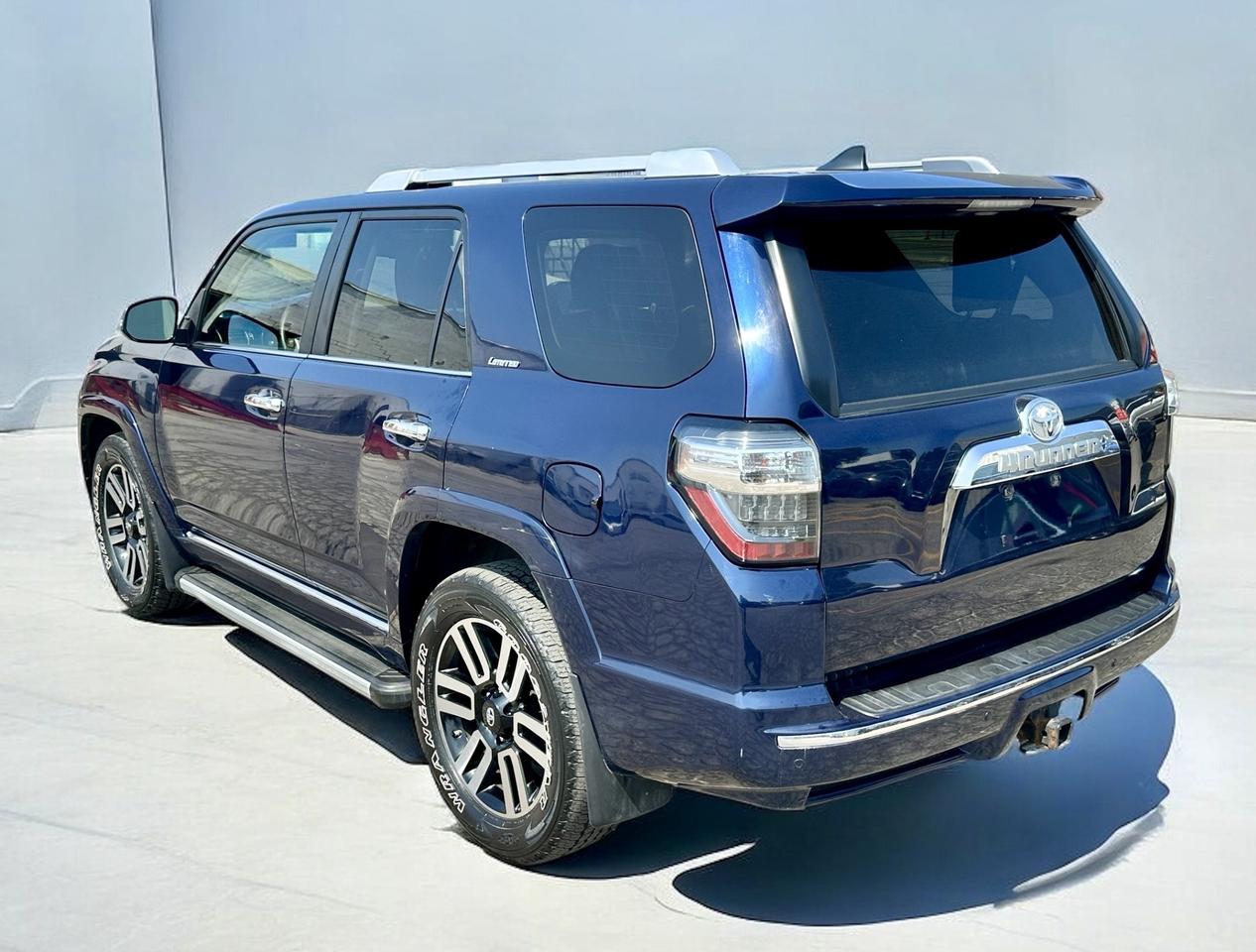 2018 Toyota 4Runner LIMITED ~ 7 PASS ~ NAV ~ LEATHER ~ SUNROOF Photo