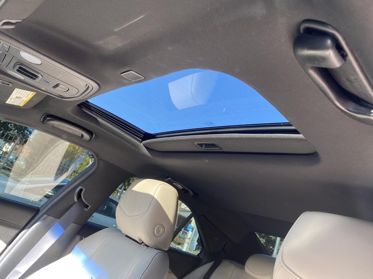 2017 Cadillac ATS 4dr Sdn 3.6L Premium Luxury AWD Photo