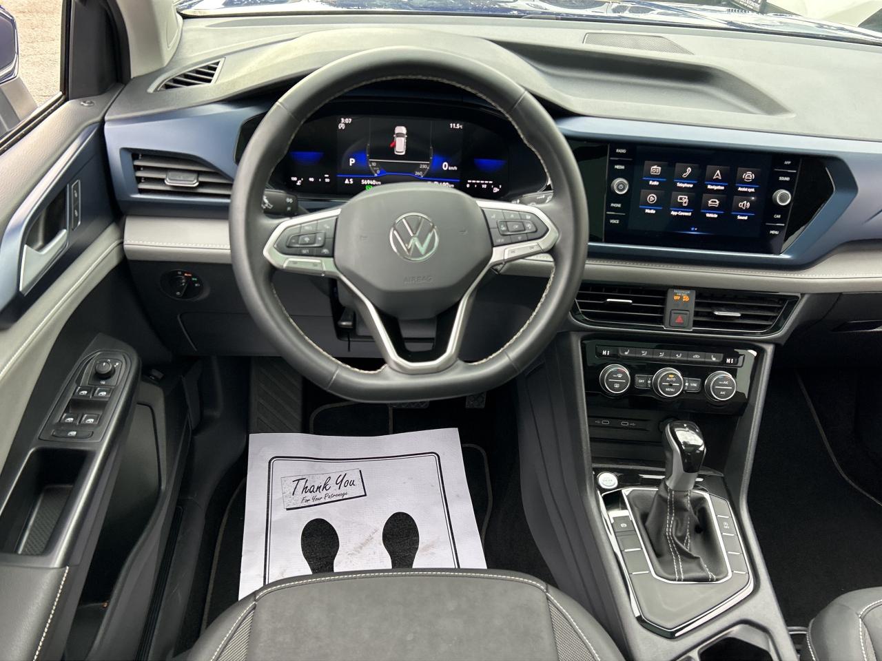 2024 Volkswagen Taos PANO ROOF,CARPLAY,ANROID AUTO,HEATED SEATS & STEER Photo