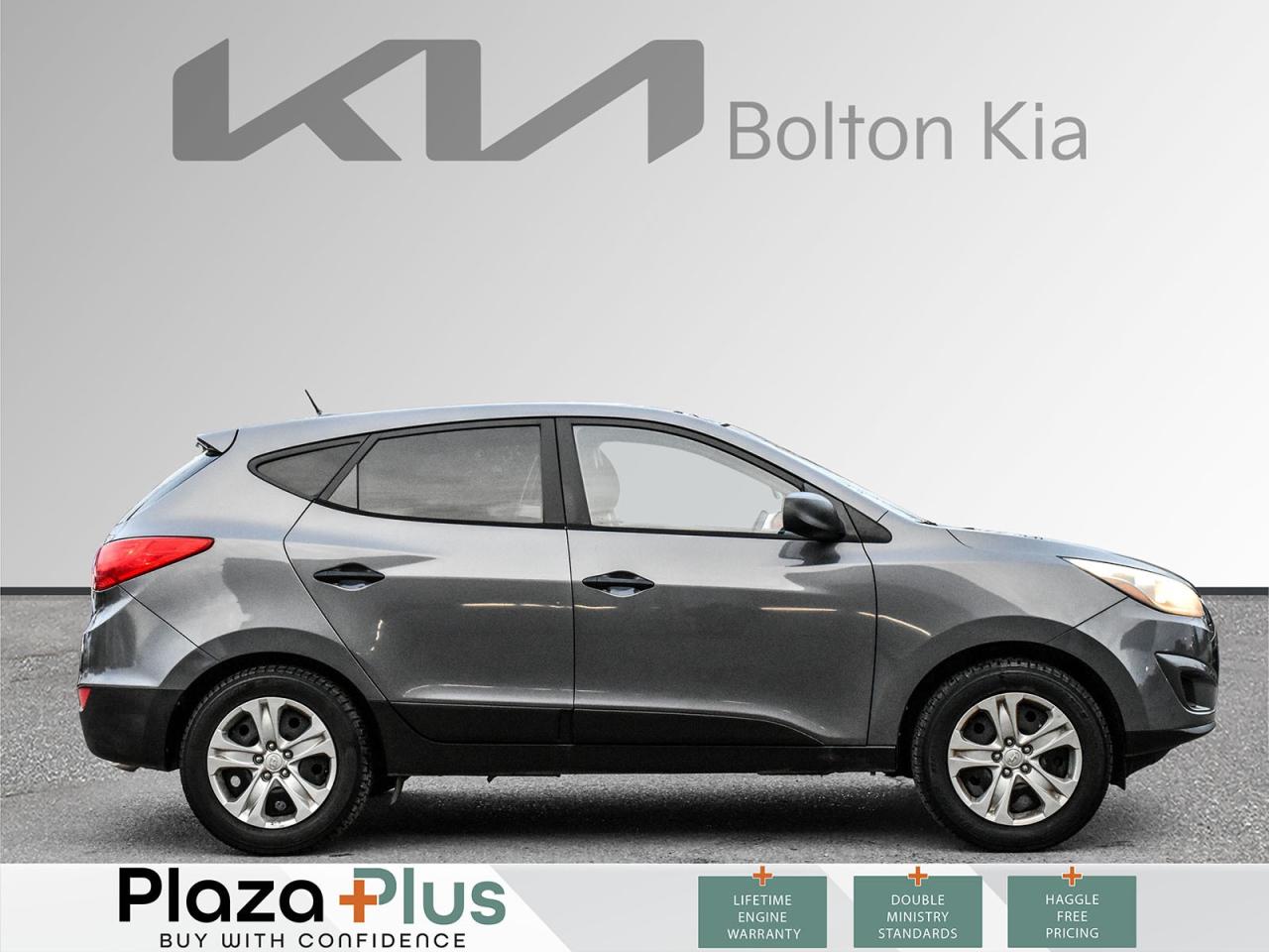 2014 Hyundai Tucson GL Clean CarFax Repot / Photo