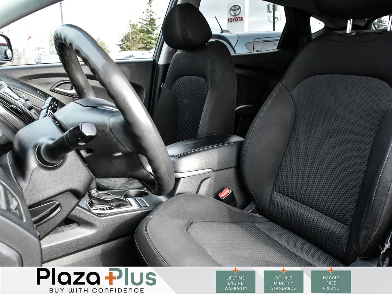 2014 Hyundai Tucson GL Clean CarFax Repot / Photo