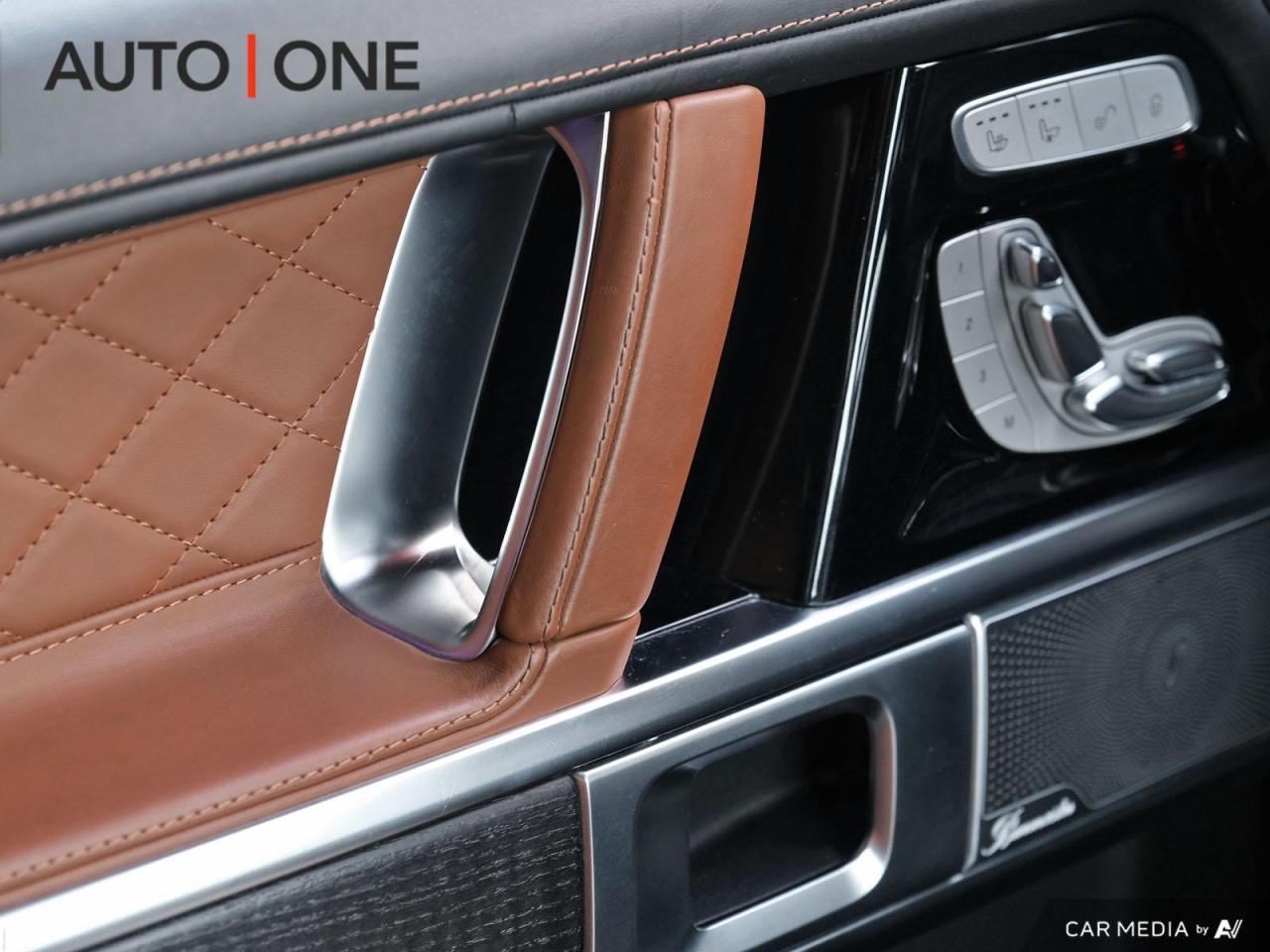 2020 Mercedes-Benz G-Class G63AMG   CARFAX CLEAN   LOW KMS Photo