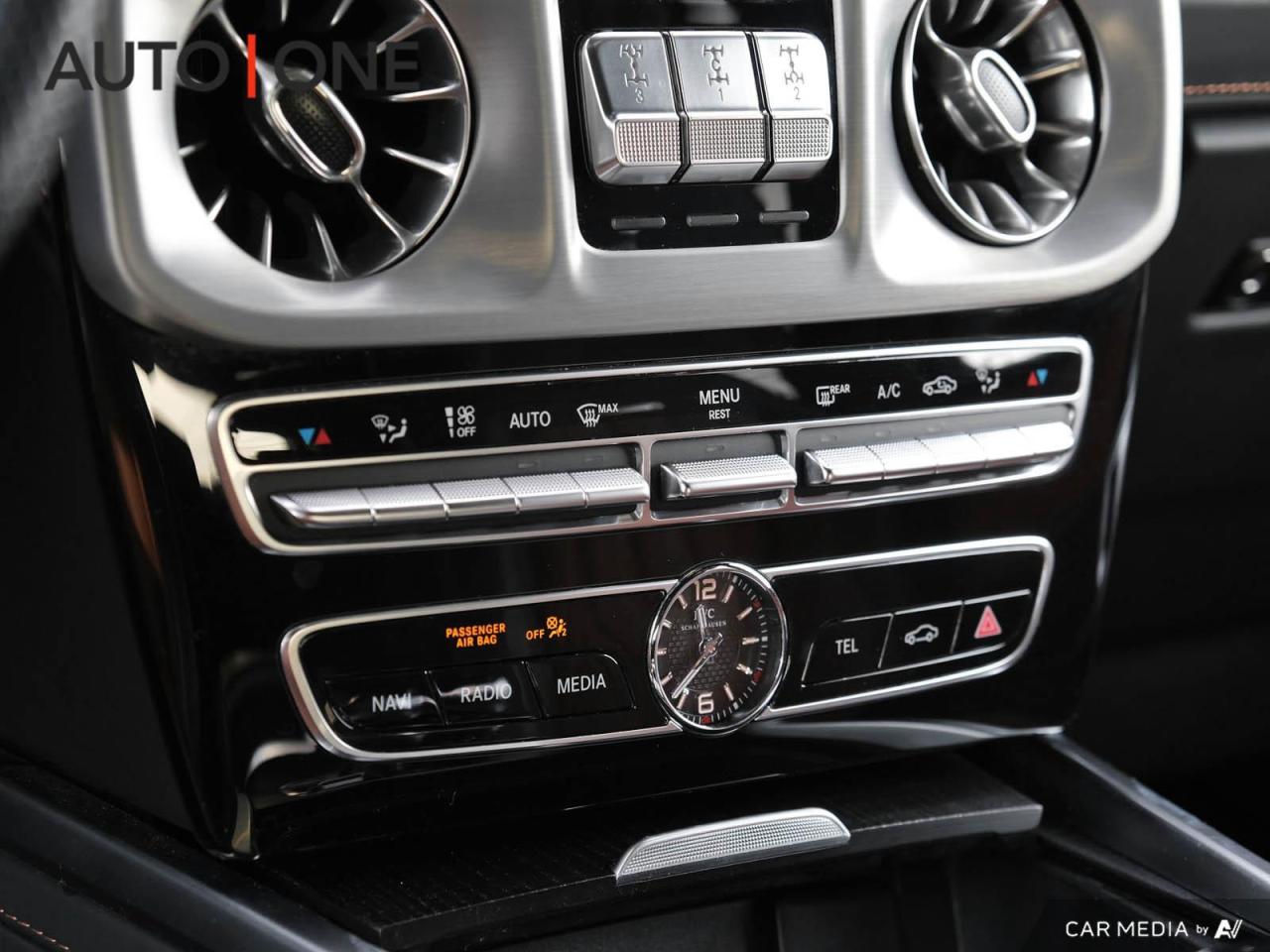 2020 Mercedes-Benz G-Class G63AMG   CARFAX CLEAN   LOW KMS Photo