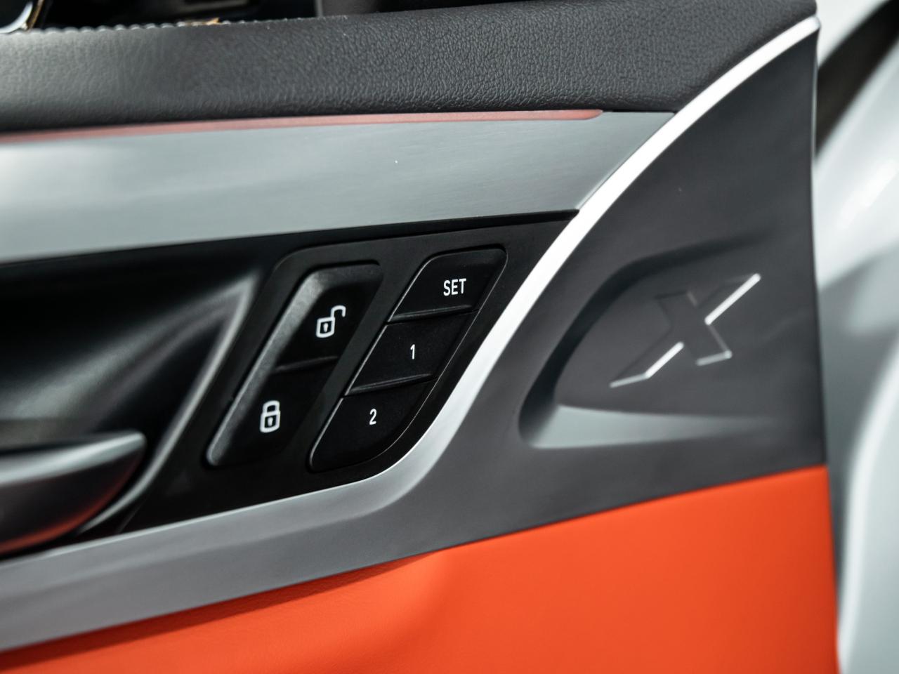 2021 BMW X3 M40i HEADS UP RED INT PREMIUM PKG ENHANCED Photo