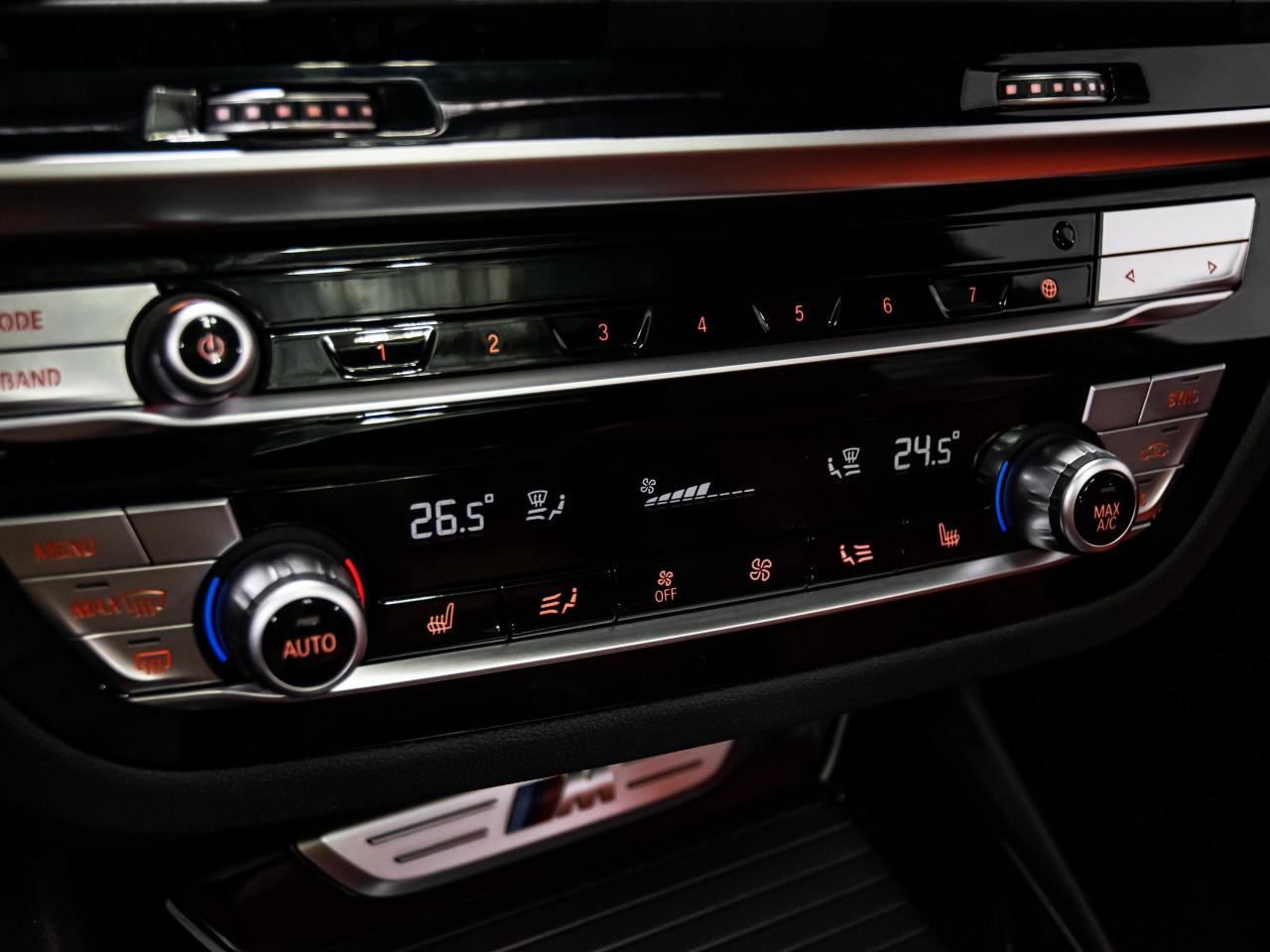 2021 BMW X3 M40i HEADS UP RED INT PREMIUM PKG ENHANCED Photo