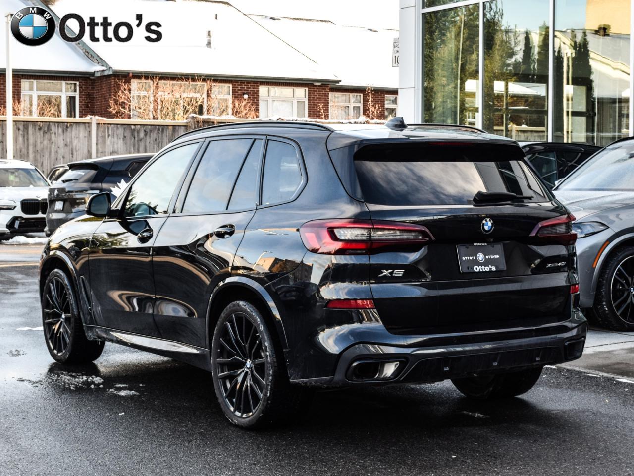 2022 BMW X5 xDrive40i Premium Essential Package M Sport Packag Photo