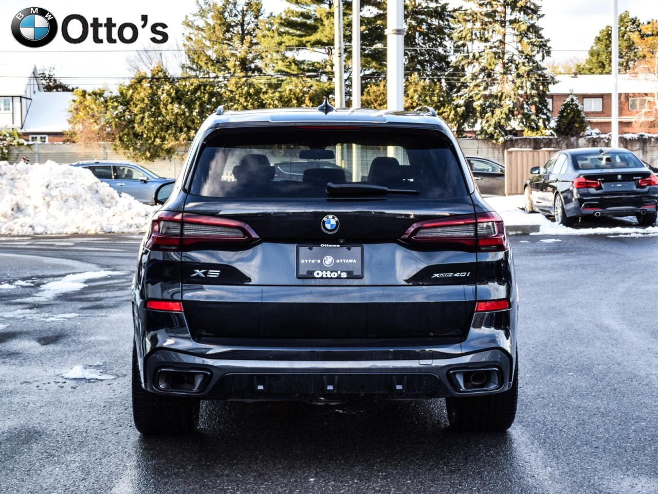 2022 BMW X5 xDrive40i Premium Essential Package M Sport Packag Photo4