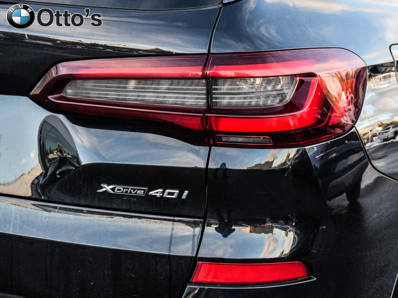 2022 BMW X5 xDrive40i Premium Essential Package M Sport Packag Photo