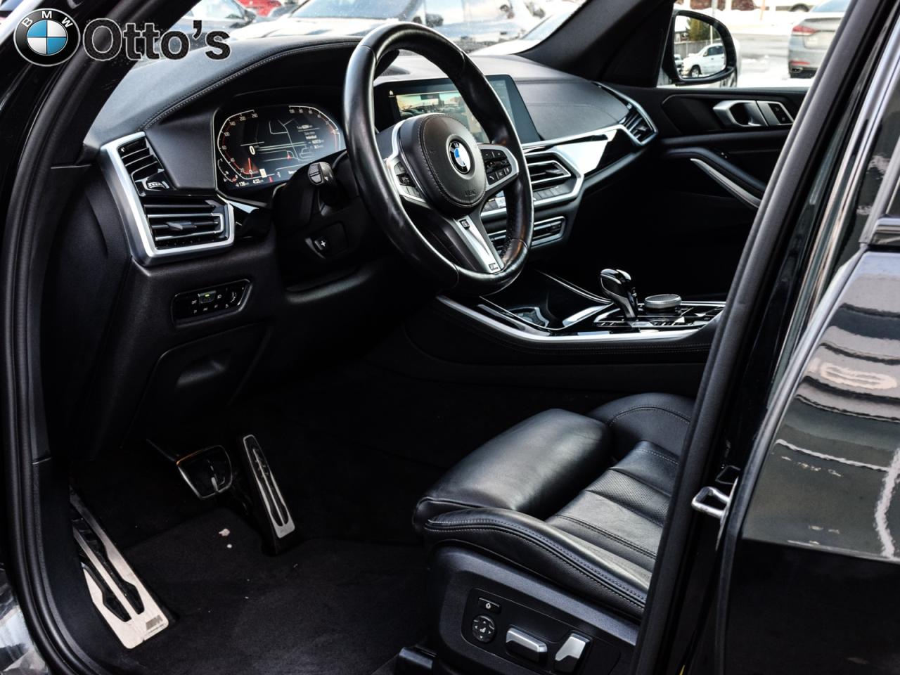 2022 BMW X5 xDrive40i Premium Essential Package M Sport Packag Photo