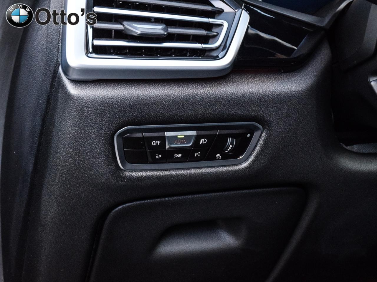 2022 BMW X5 xDrive40i Premium Essential Package M Sport Packag Photo