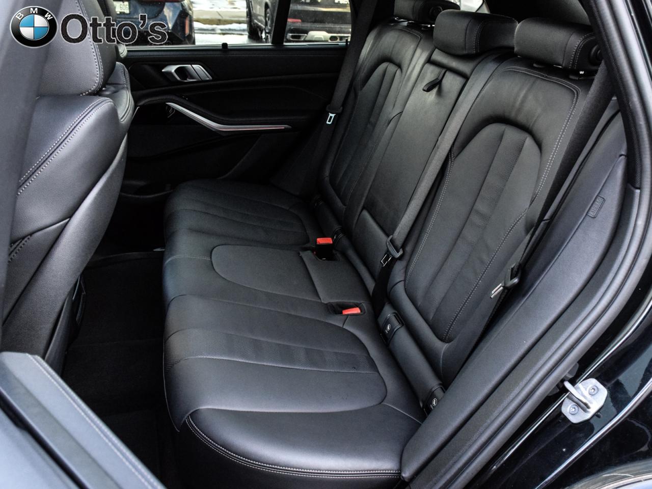 2022 BMW X5 xDrive40i Premium Essential Package M Sport Packag Photo