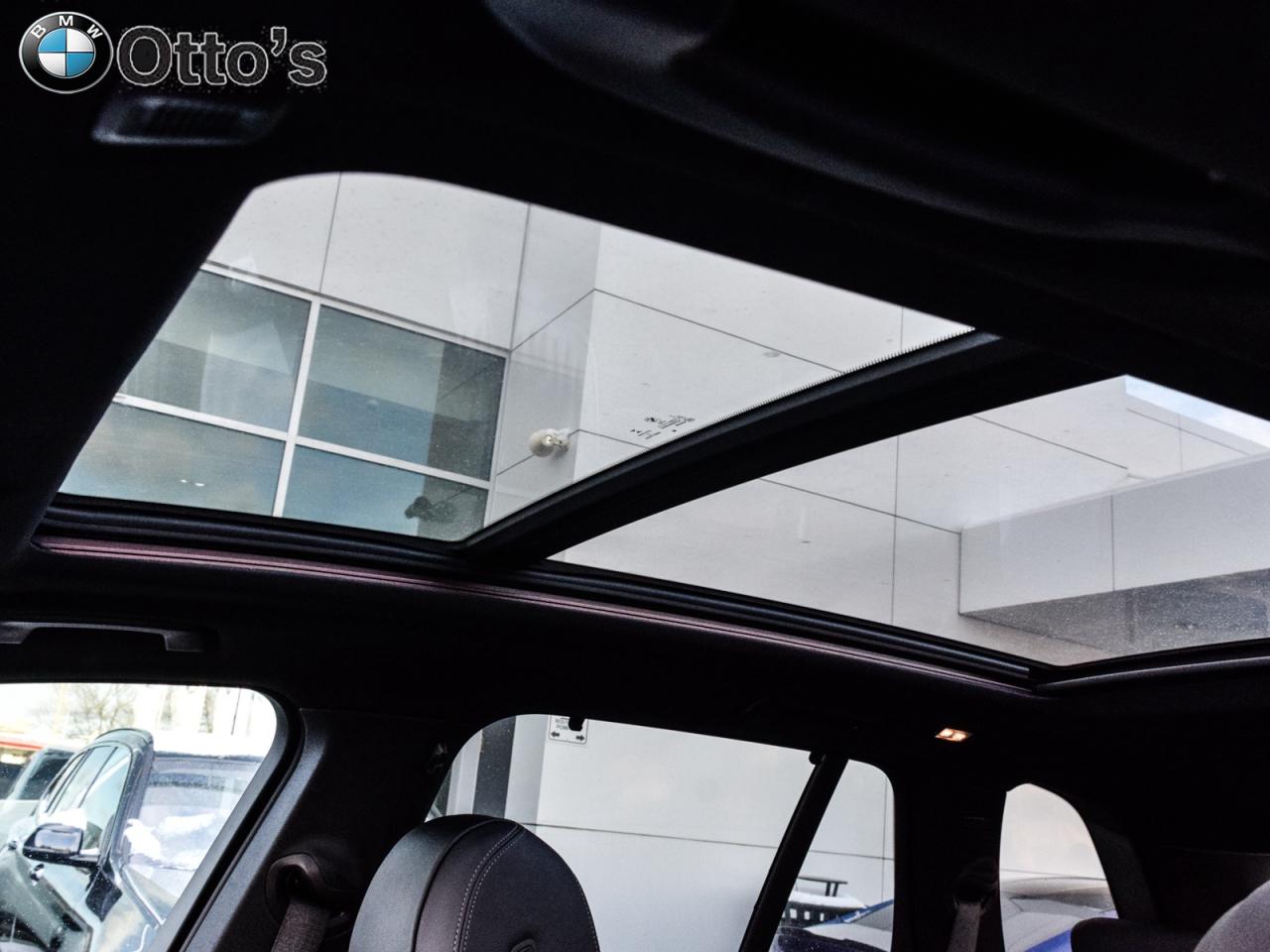 2022 BMW X5 xDrive40i Premium Essential Package M Sport Packag Photo