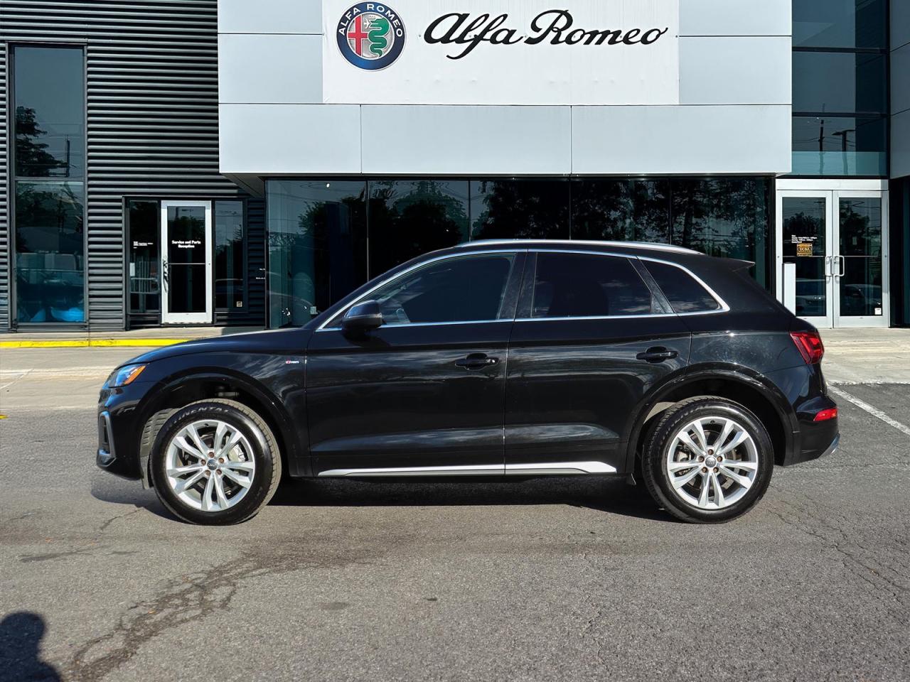 2022 Audi Q5 45 2.0T Technik quattro 7sp S Tronic Photo