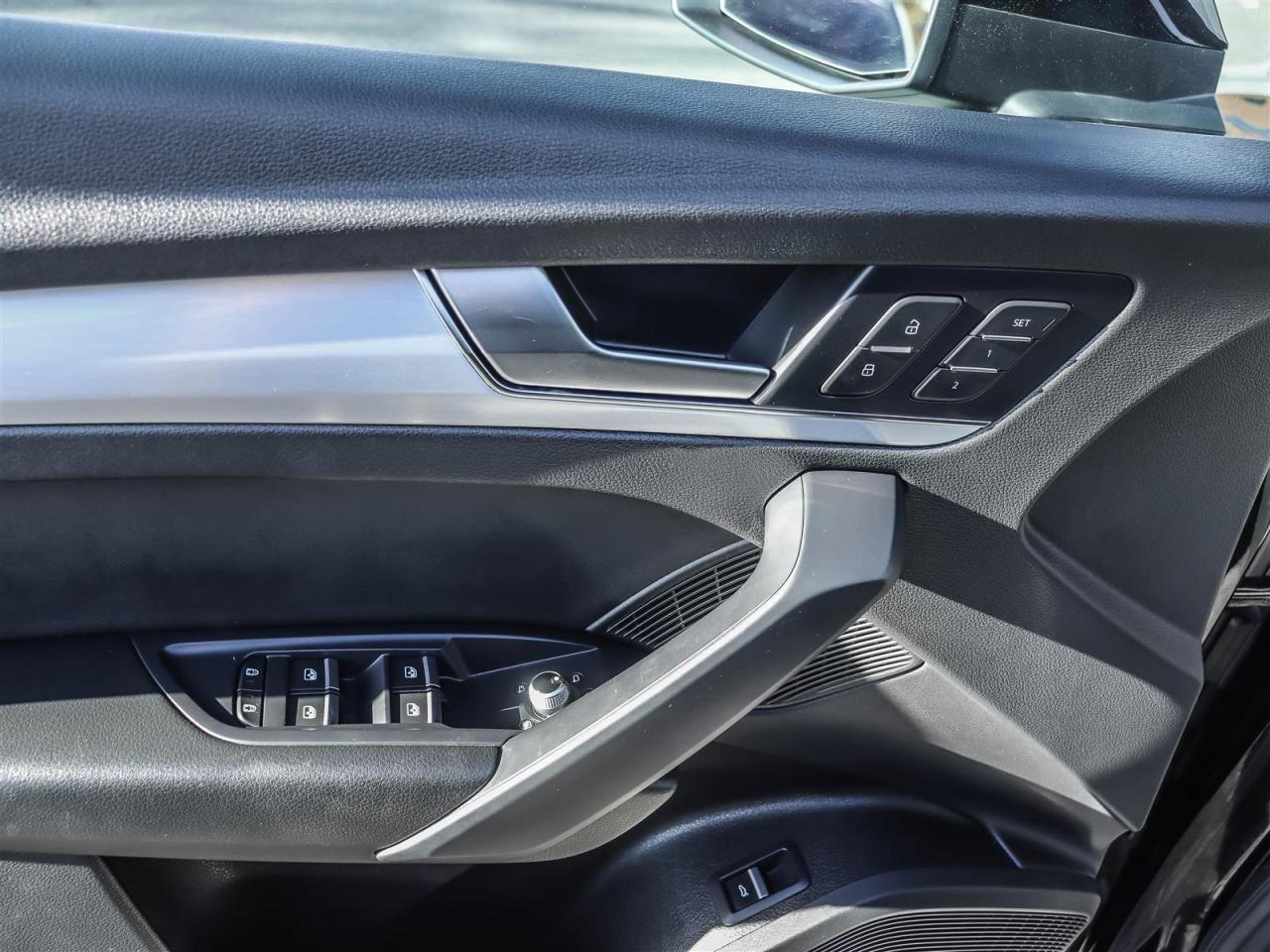 2022 Audi Q5 45 2.0T Technik quattro 7sp S Tronic Photo