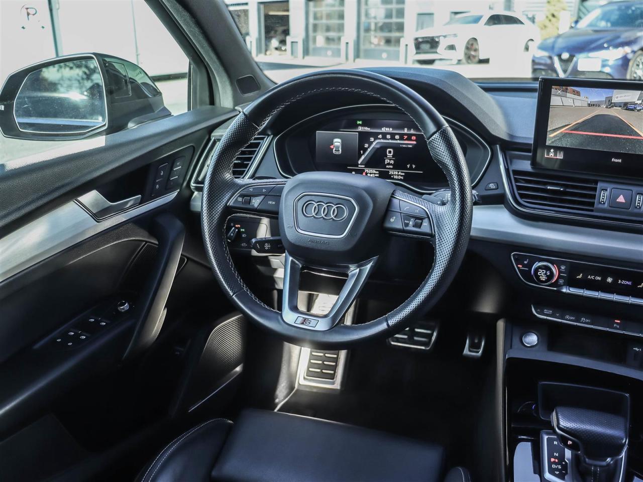 2022 Audi Q5 45 2.0T Technik quattro 7sp S Tronic Photo