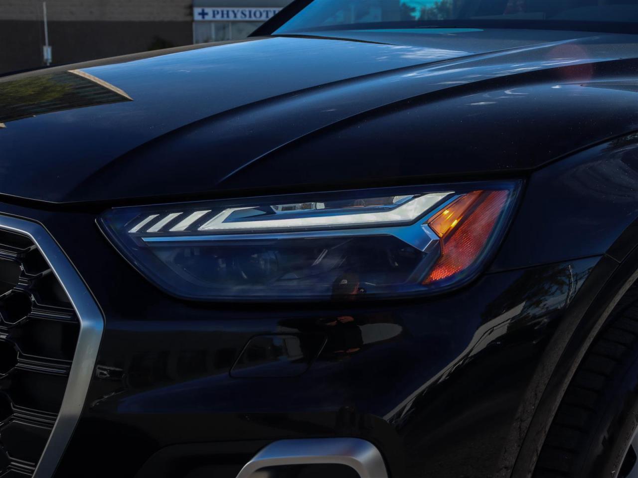 2022 Audi Q5 45 2.0T Technik quattro 7sp S Tronic Photo