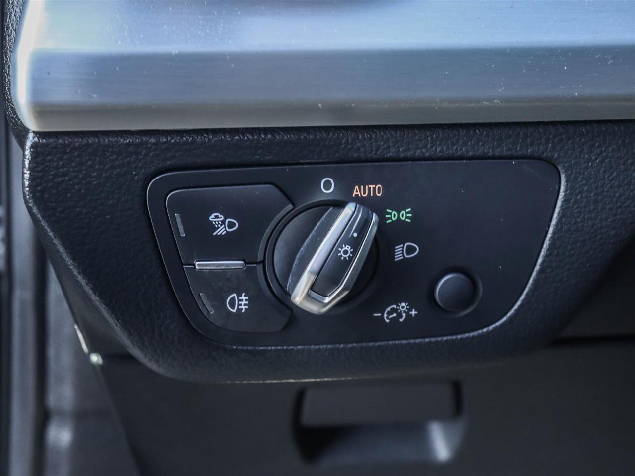 2022 Audi Q5 45 2.0T Technik quattro 7sp S Tronic Photo