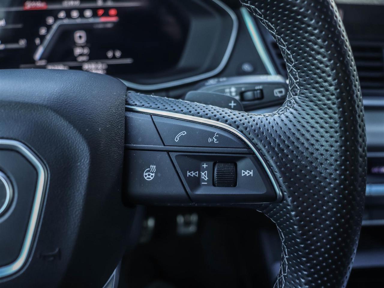 2022 Audi Q5 45 2.0T Technik quattro 7sp S Tronic Photo