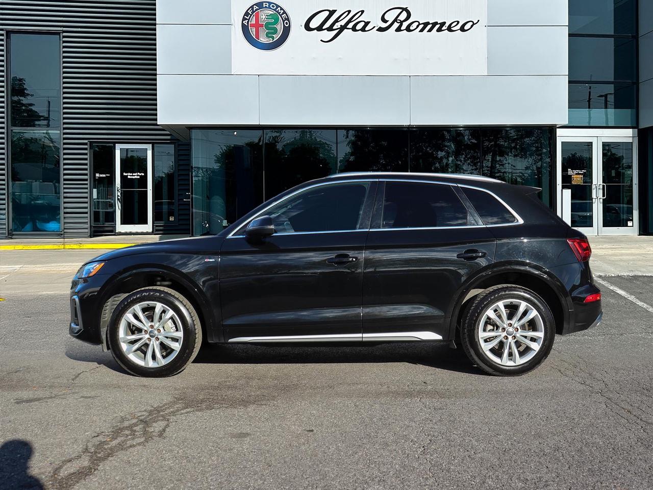 2022 Audi Q5 45 2.0T Technik quattro 7sp S Tronic Photo