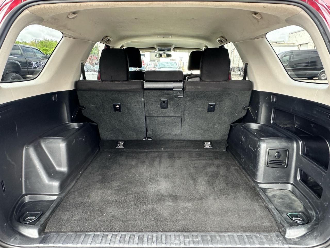 2011 Toyota 4Runner 4WD ~ V6 ~ SR5 ~ LOW KM Photo