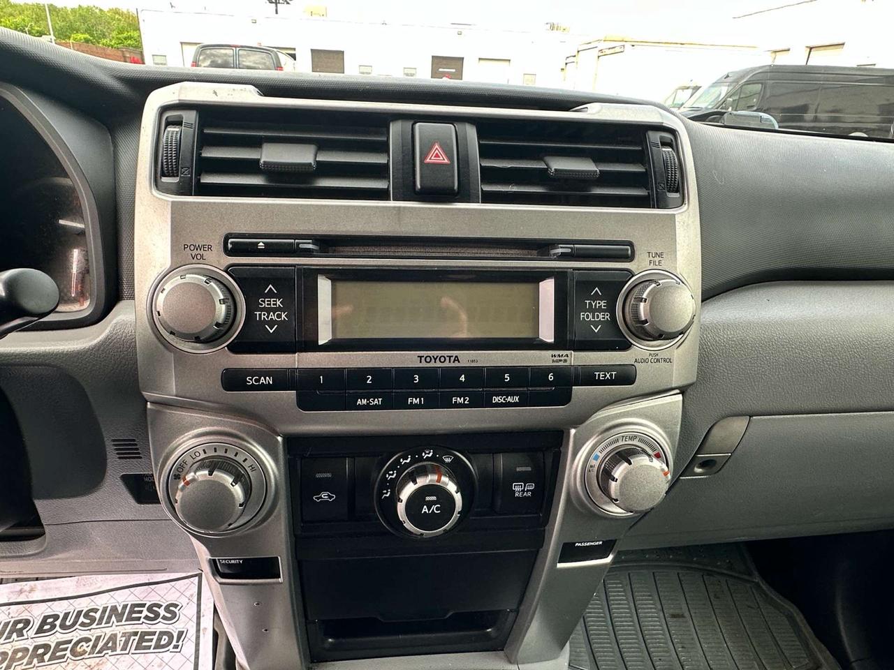 2011 Toyota 4Runner 4WD ~ V6 ~ SR5 ~ LOW KM Photo