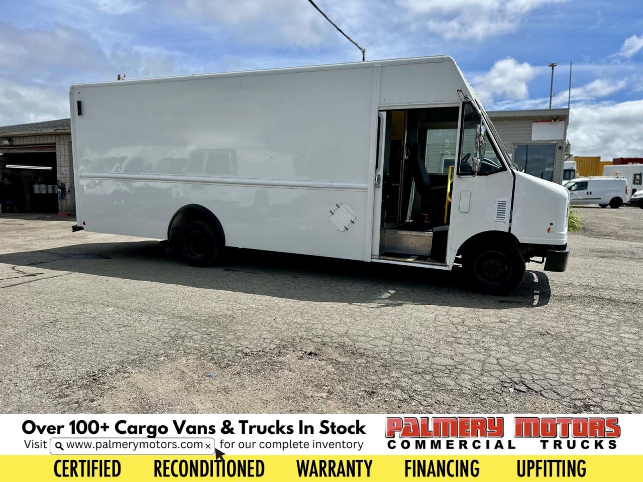 2017 Ford Econoline Morgan Olsen 18FT  Step Van V8 Photo