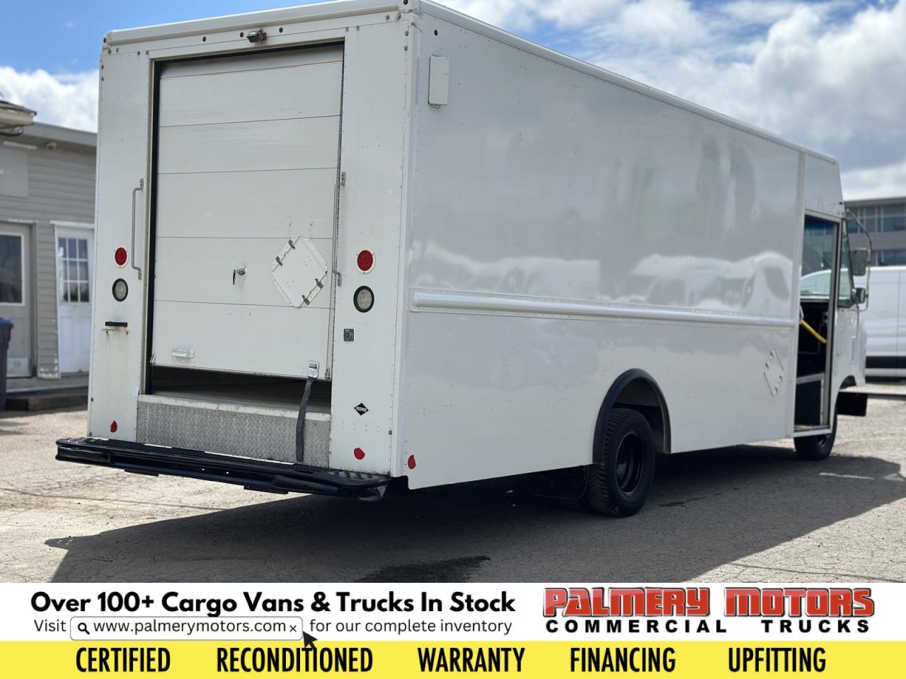 2017 Ford Econoline Morgan Olsen 18FT  Step Van V8 Photo