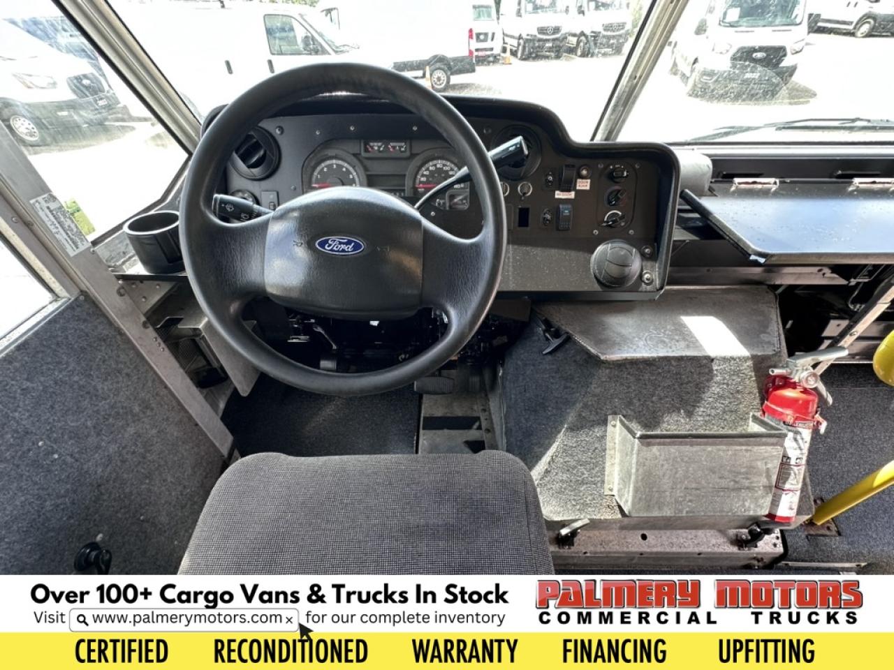 2017 Ford Econoline Morgan Olsen 18FT  Step Van V8 Photo