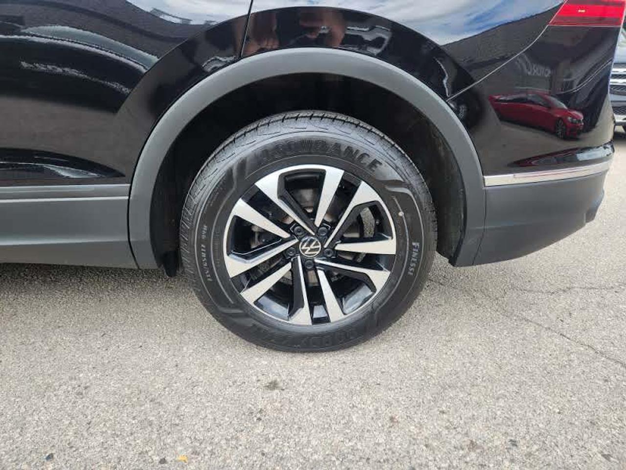 2024 Volkswagen Tiguan AWD,CARPLAY, BLIND SPOT, ANDROID AUTO, Photo