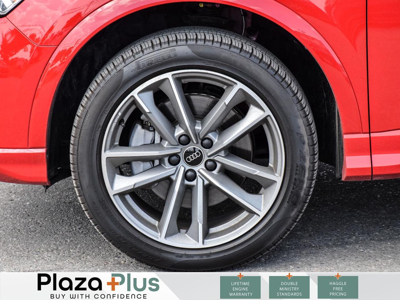 2025 Audi Q3 BASE Leather     Black Optic   Vorsprung pkg / Photo4