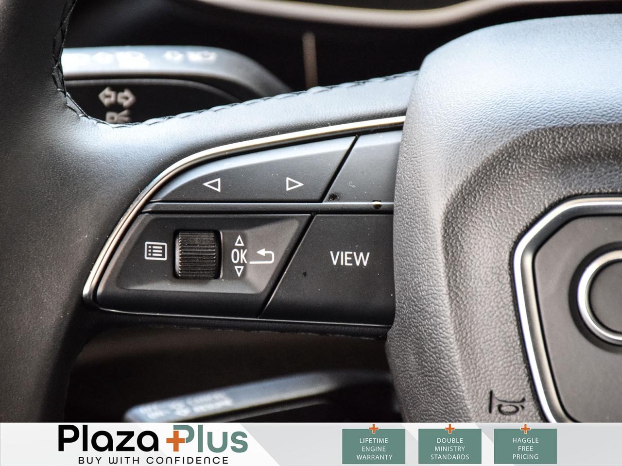 2025 Audi Q3 BASE Leather     Black Optic   Vorsprung pkg / Photo