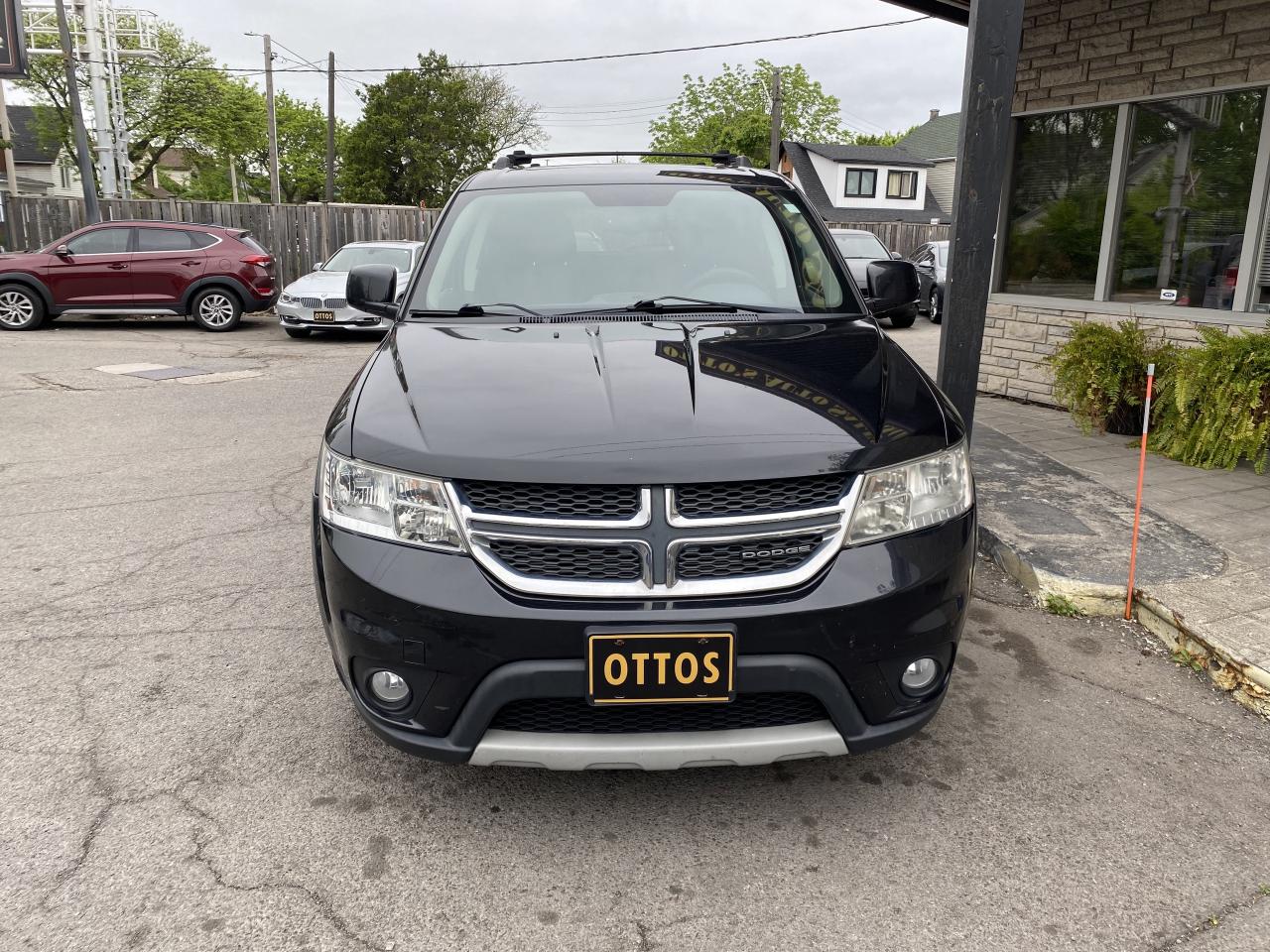2012 Dodge Journey FWD 4DR SXT Photo2