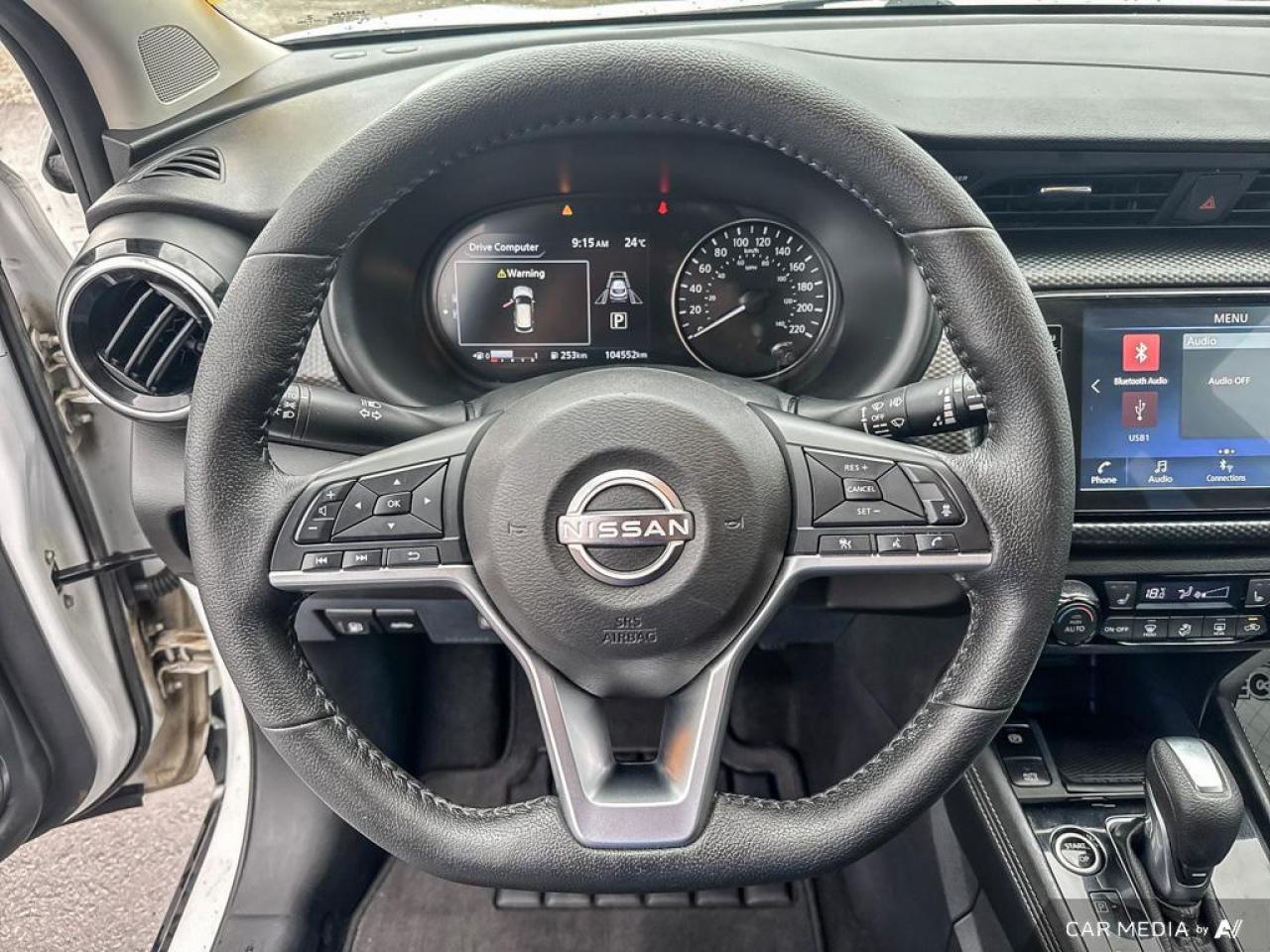 2022 Nissan Kicks SV BACKUP CAM   BLUETOOTH   HTD SEATS   KEYLESS EN Photo