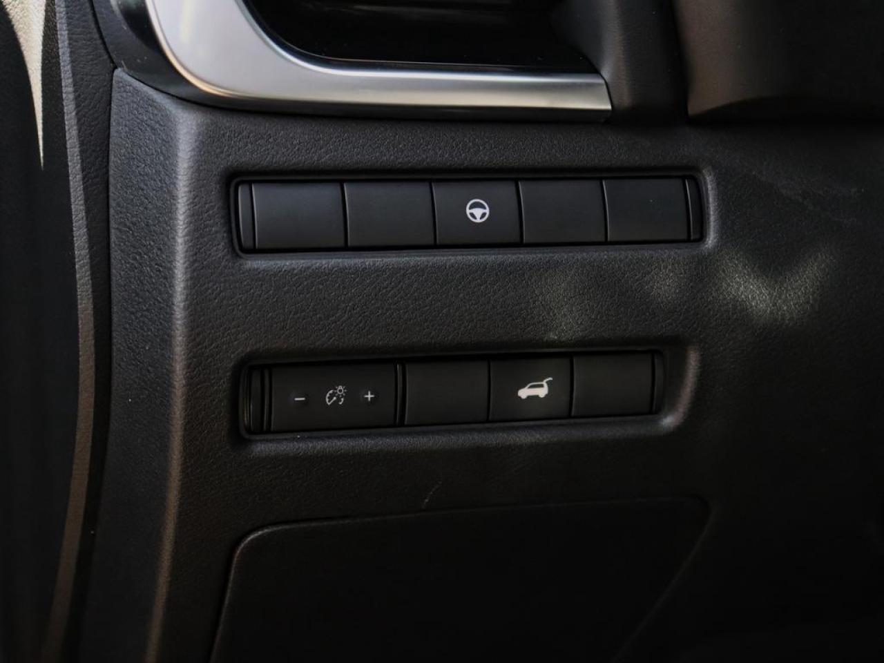 2023 Nissan Rogue SL  - Moonroof -  Leather Seats Photo