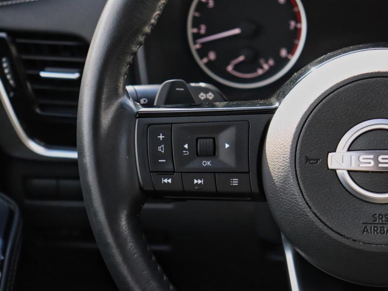 2023 Nissan Rogue SL  - Moonroof -  Leather Seats Photo