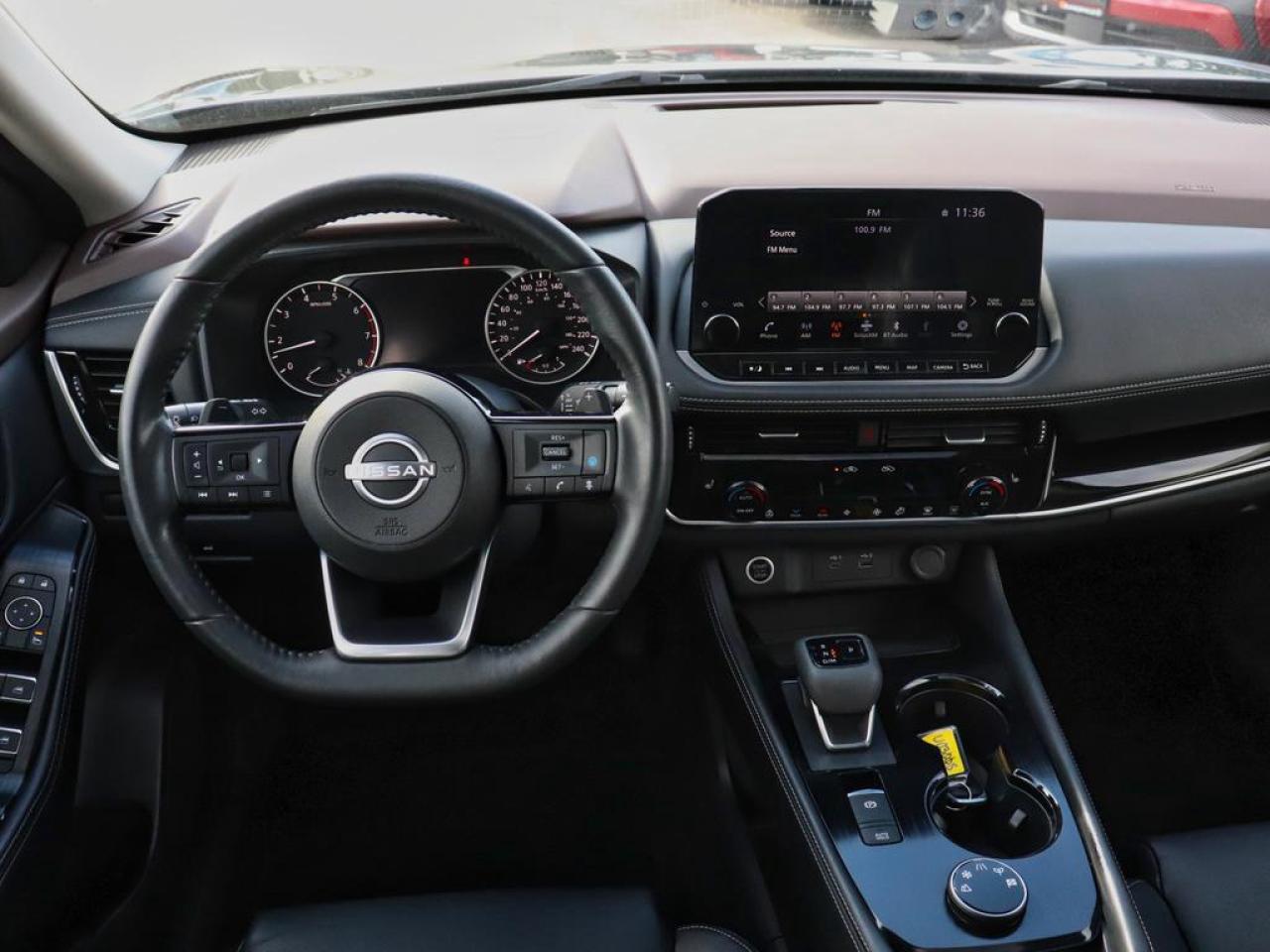 2023 Nissan Rogue SL  - Moonroof -  Leather Seats Photo