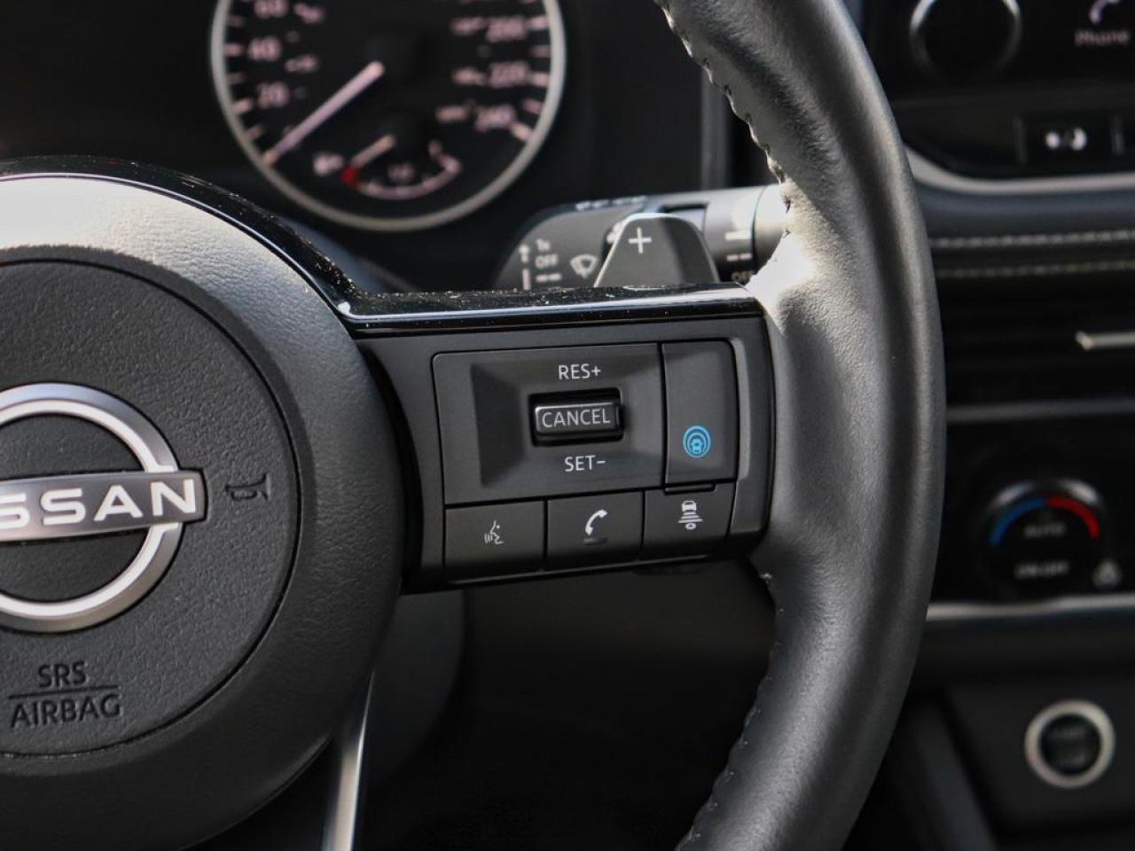 2023 Nissan Rogue SL  - Moonroof -  Leather Seats Photo