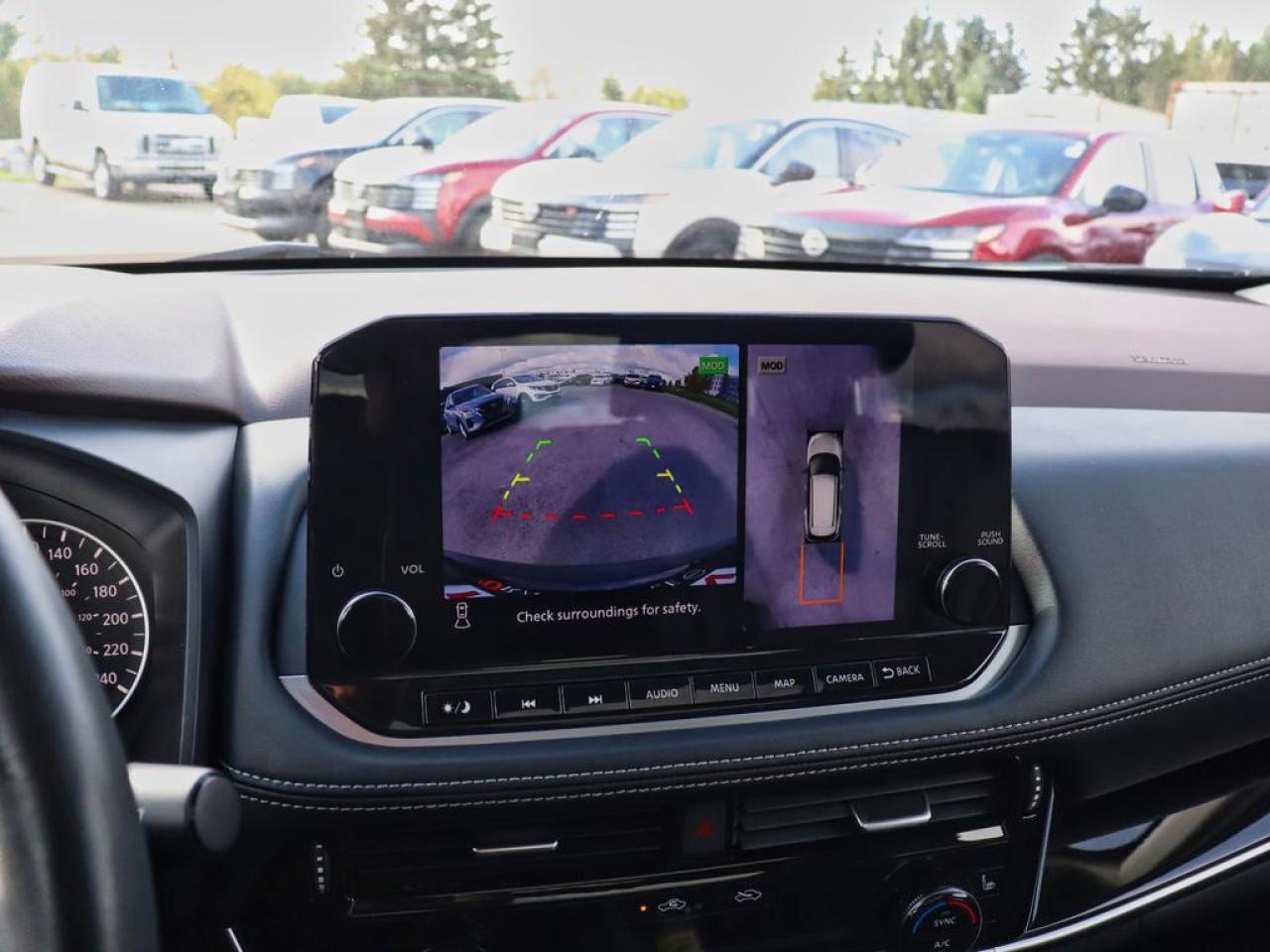 2023 Nissan Rogue SL  - Moonroof -  Leather Seats Photo