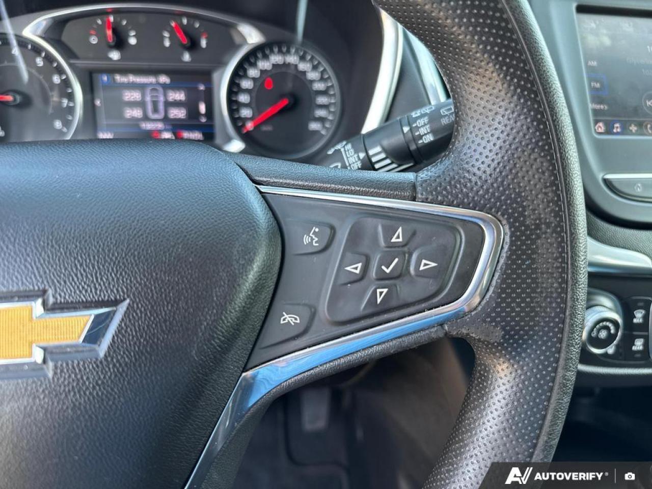 2020 Chevrolet Equinox LT BACKUP CAM   BLUETOOTH   HTD SEATS   KEYLESS EN Photo