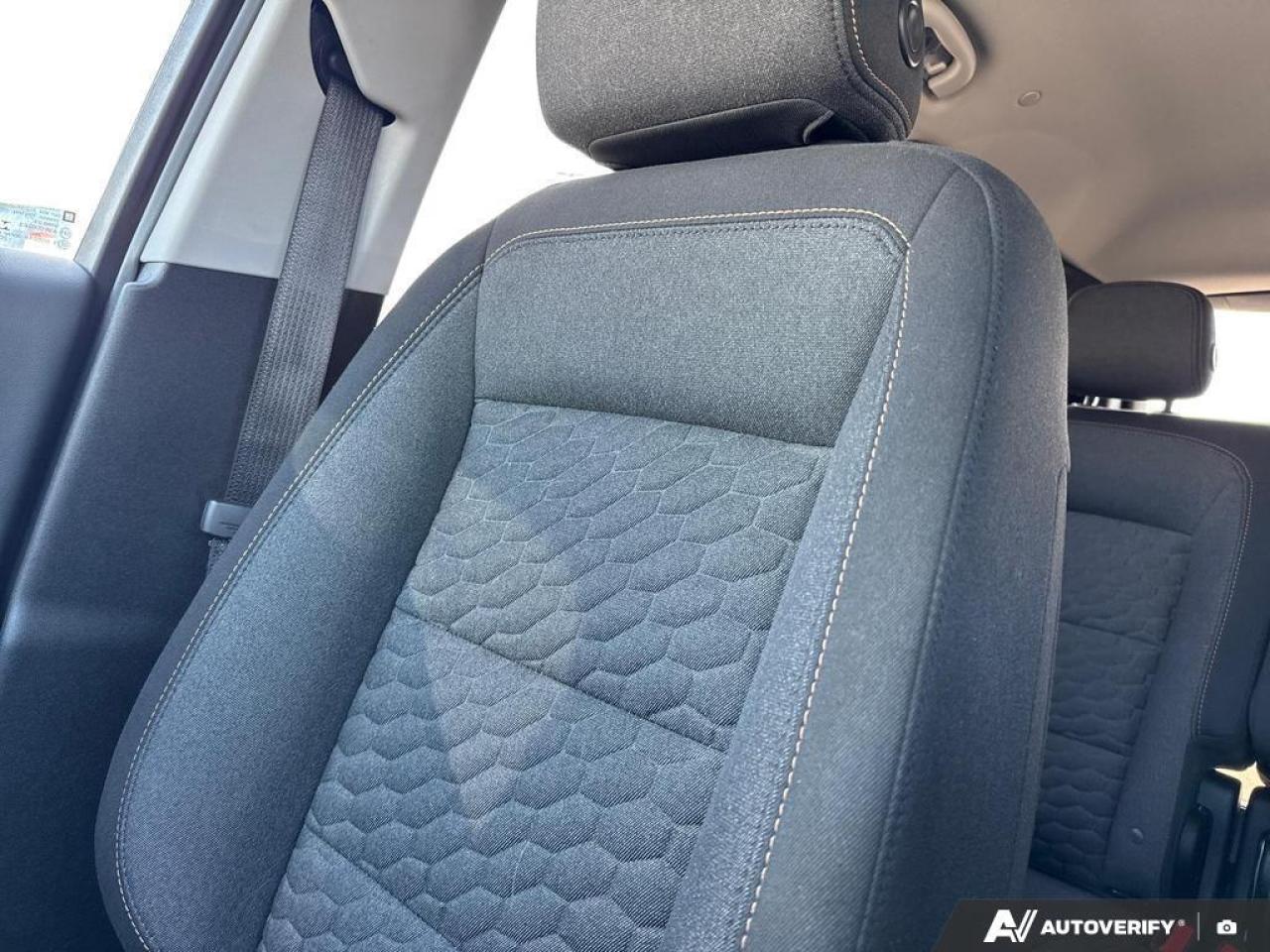 2020 Chevrolet Equinox LT BACKUP CAM   BLUETOOTH   HTD SEATS   KEYLESS EN Photo